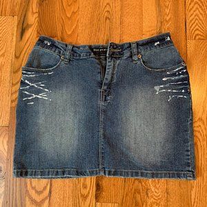 Blue Pointe Jean Skirt 3  NWOT